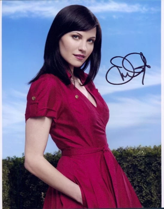 Jill Flint autograph