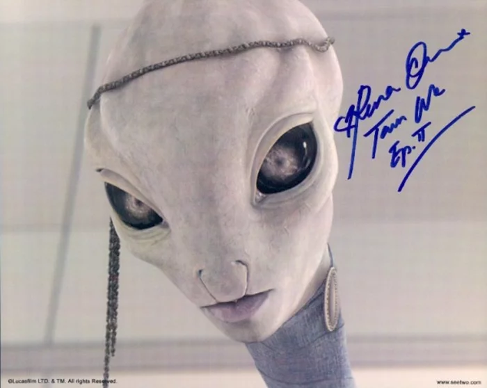 Rena Owen autograph