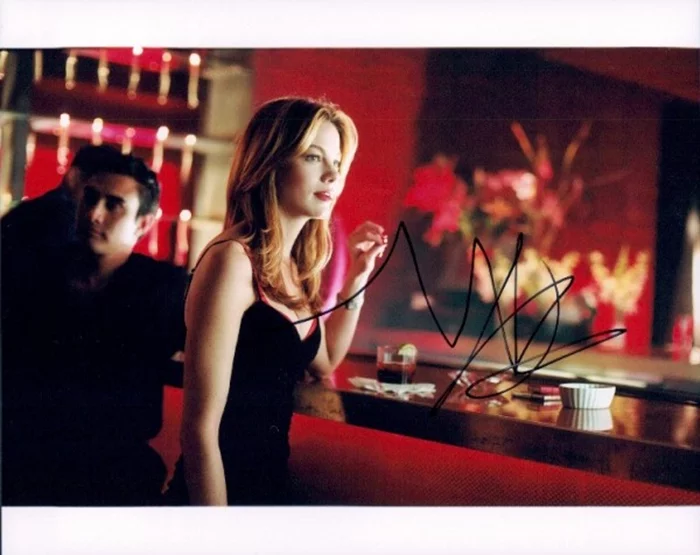 Michelle Monaghan autograph