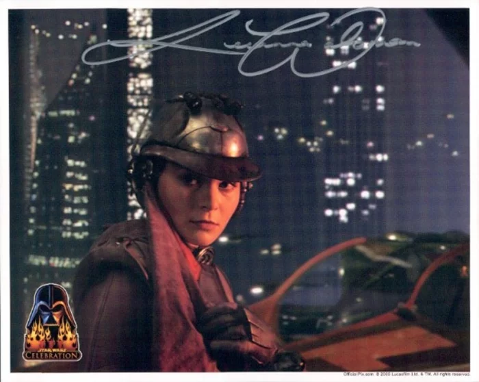 Leeanna Walsman autograph