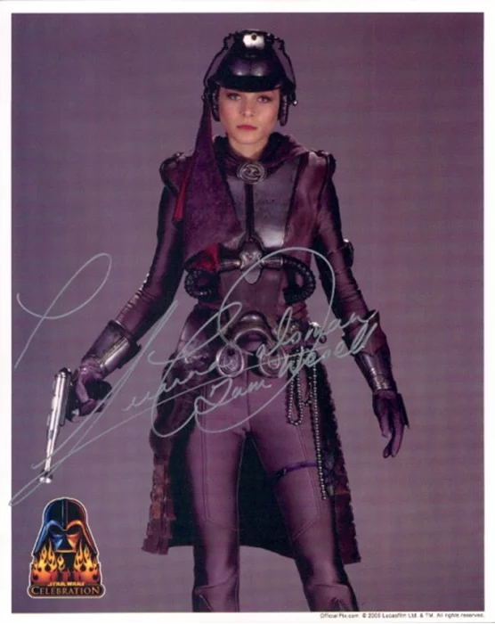 Leeanna Walsman autograph