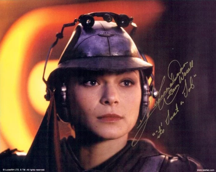 Leeanna Walsman autograph