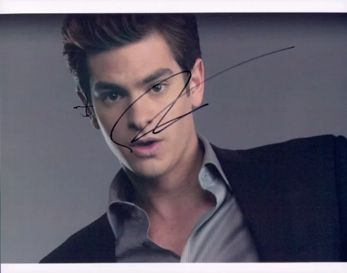 Andrew Garfield autograph