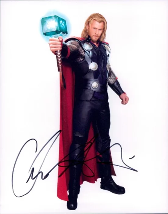Chris Hemsworth autograph