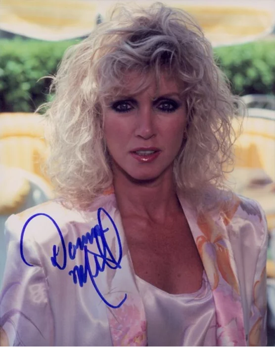 Donna Mills autograph