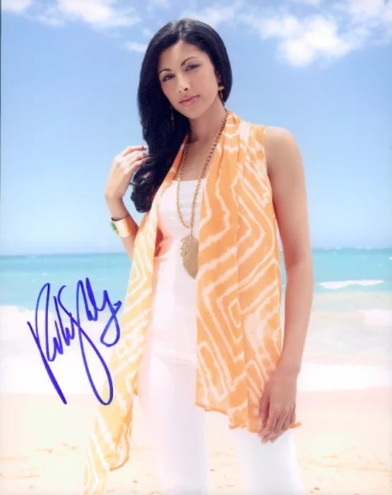 Reshma Shetty autograph