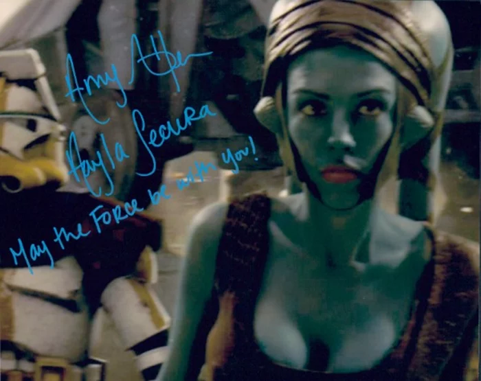 Amy Allen autograph