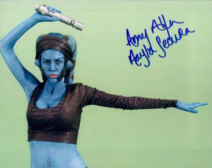Amy Allen autograph