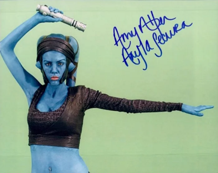 Amy Allen autograph
