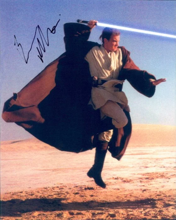 Ewan McGregor autograph