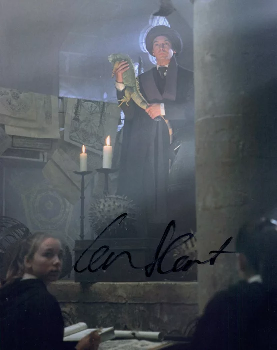 Ian Hart autograph