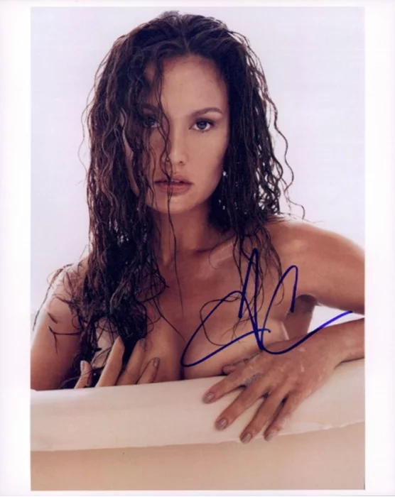 Tia Carrere autograph