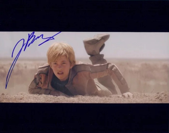 Jimmy Bennett autograph