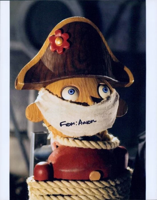 Aaron Michael Drozin autograph