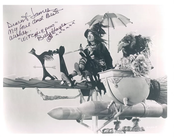 Billie Hayes autograph