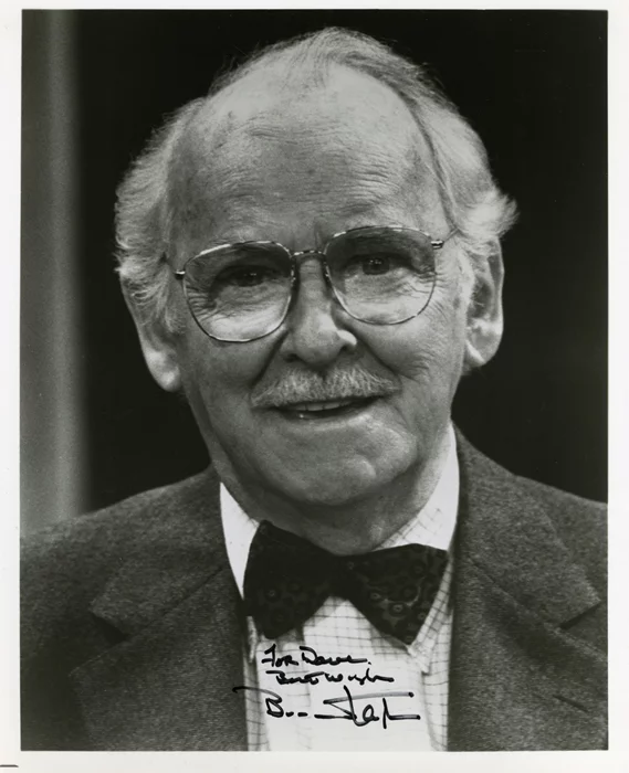 Barnard Hughes autograph