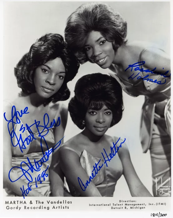 Martha & The Vandellas autograph