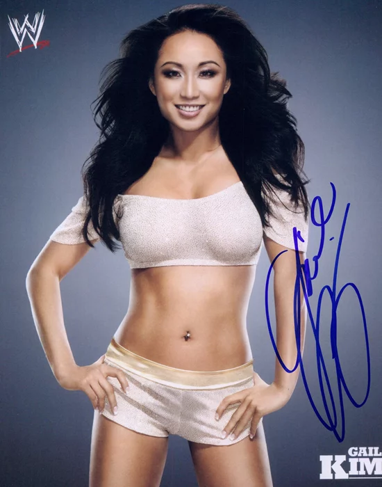 Gail Kim autograph