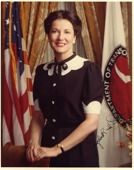 Elizabeth Dole autograph