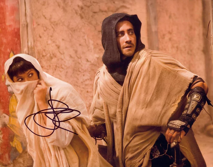 Jake Gyllenhaal autograph