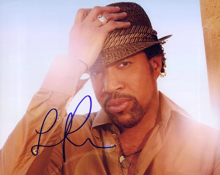 Lionel Richie autograph