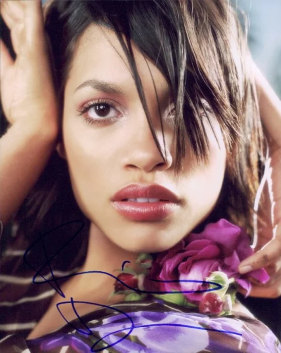 Rosario Dawson autograph