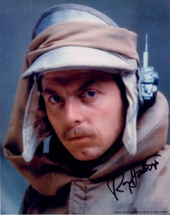 Ray Hassett autograph