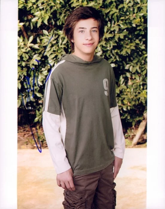 Jimmy Bennett autograph