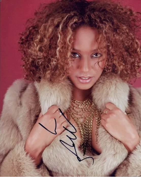 Melanie Brown autograph