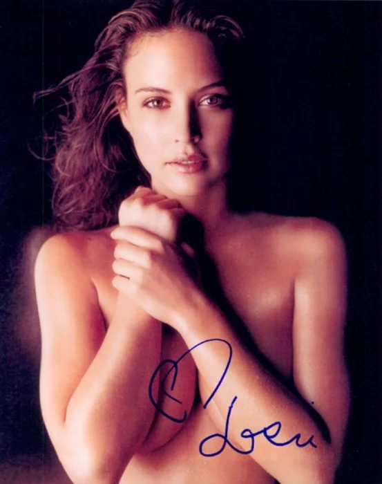 Josie Maran autograph