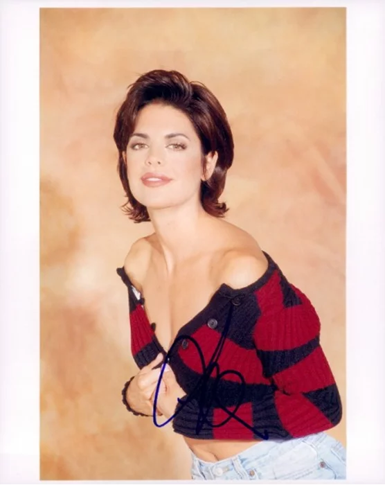 Lisa Rinna autograph