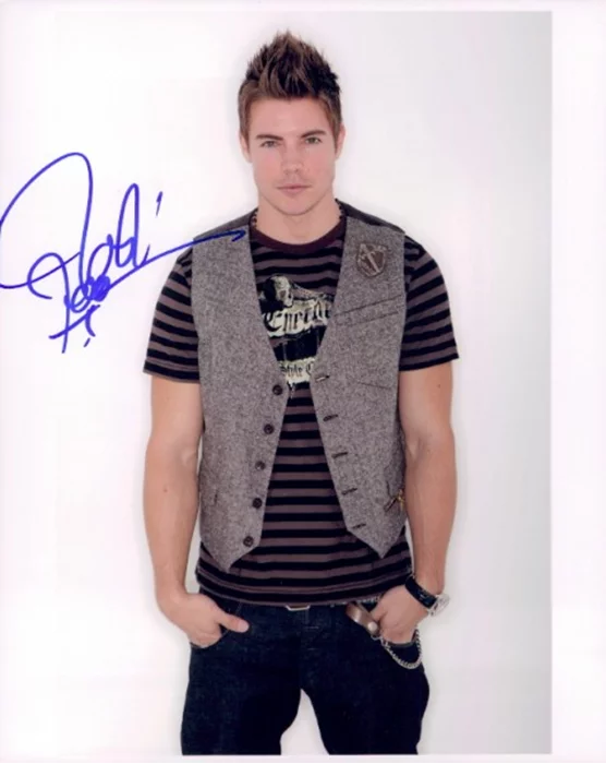 Josh Henderson autograph