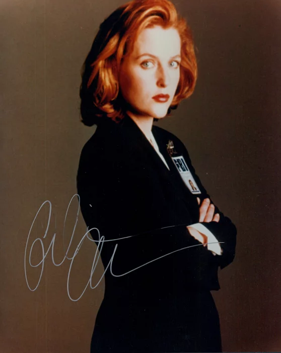 Gillian Anderson autograph