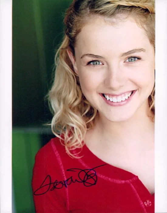 Laura Wiggins autograph
