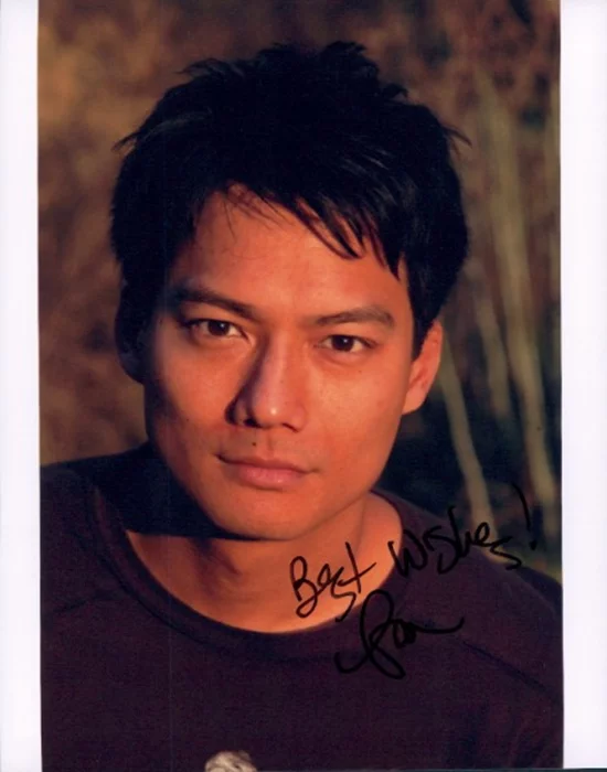 Archie Kao autograph