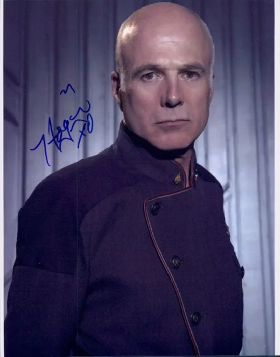 Michael Hogan autograph