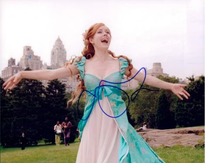Amy Adams autograph