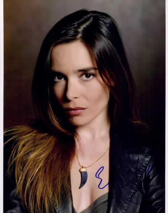 Elodie Bouchez autograph