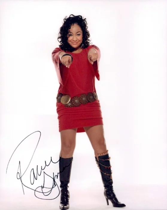 Raven-Symone autograph