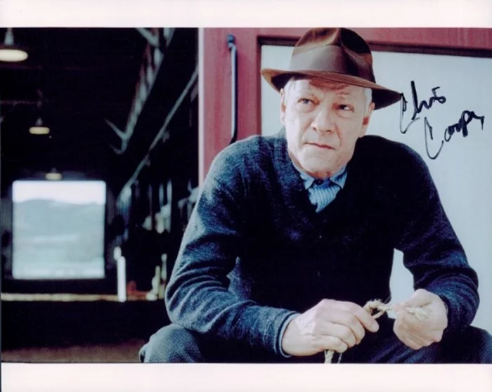 Chris Cooper autograph