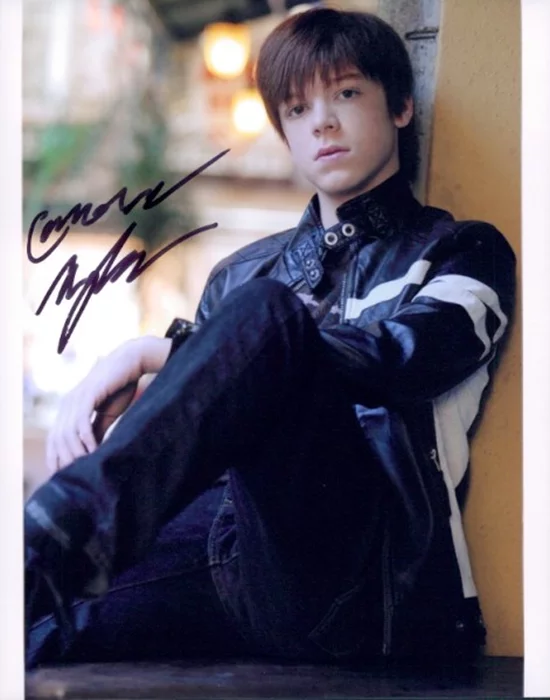 Cameron Monaghan autograph