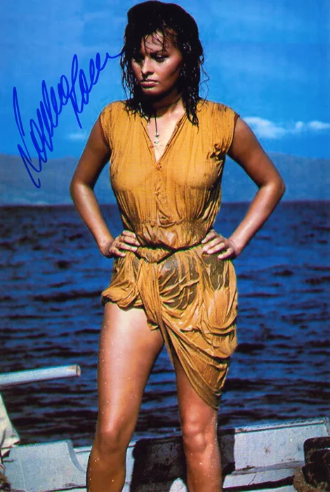 Sophia Loren autograph