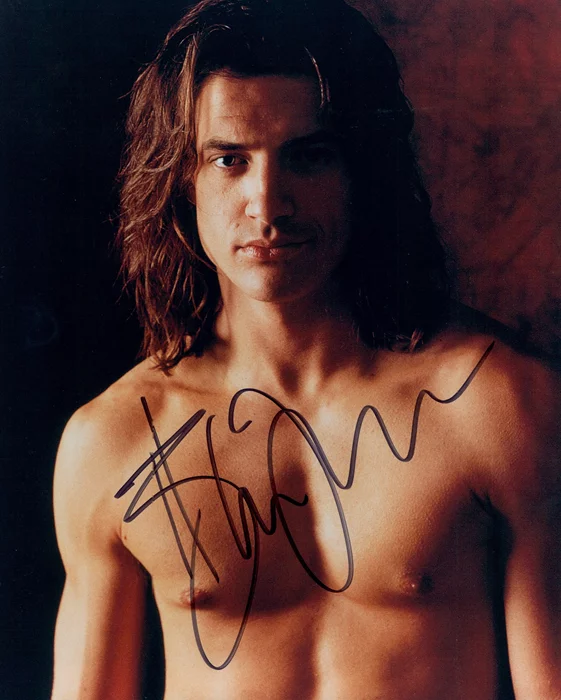 Brendan Fraser autograph