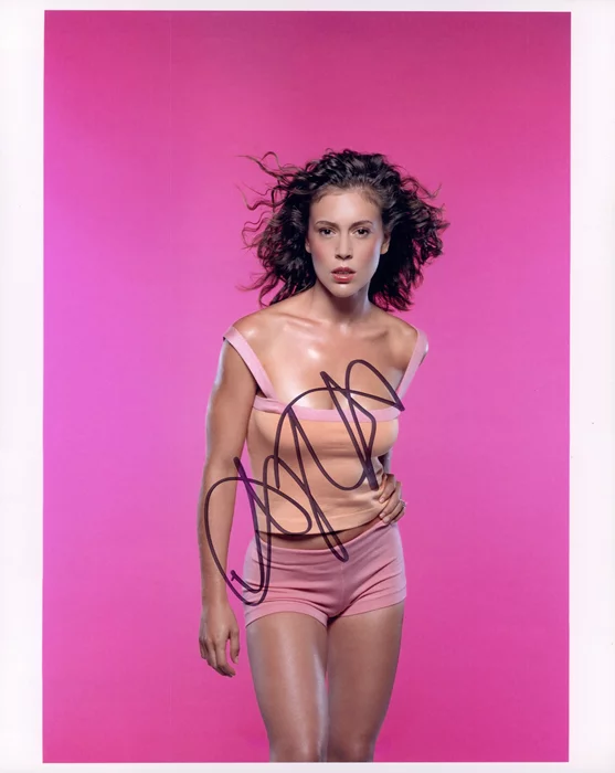 Alyssa Milano autograph