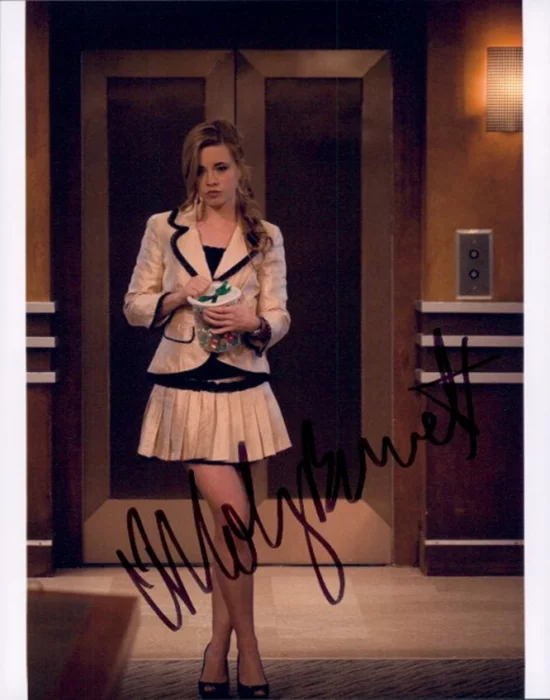 Molly Burnett autograph