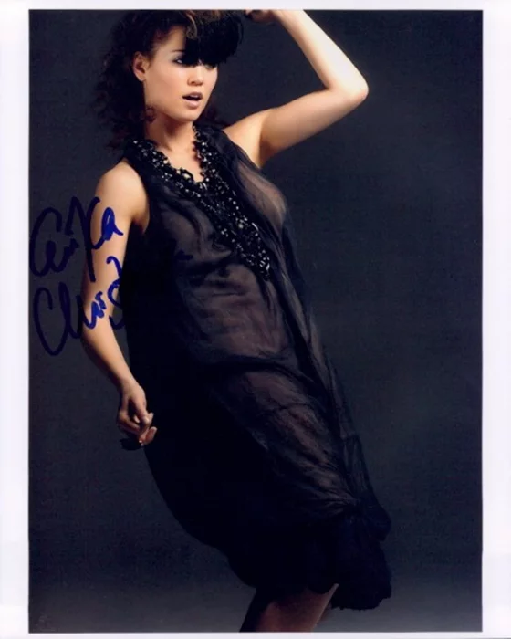 Erika Christensen autograph