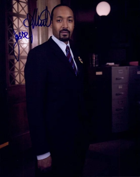 Jesse Martin autograph