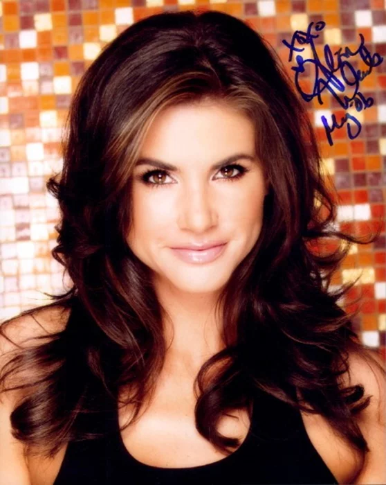 Alison Waite autograph