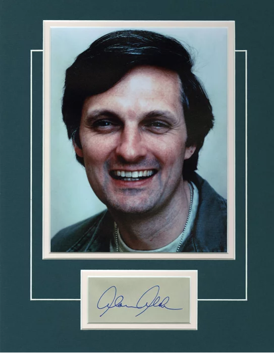 Alan Alda autograph
