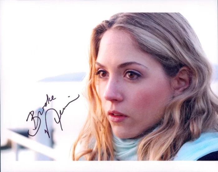 Brooke Nevin autograph